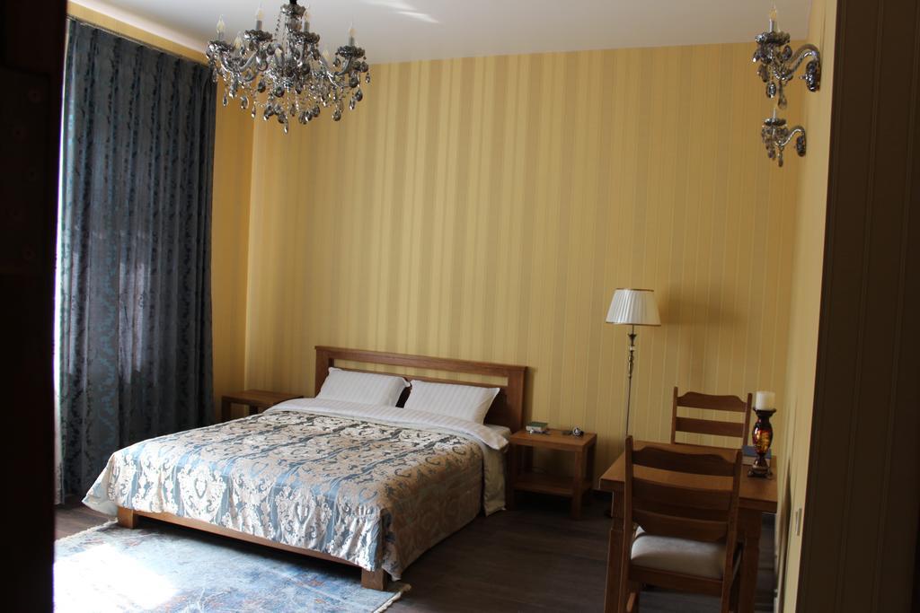Barin House Hotel Sumy Exterior photo