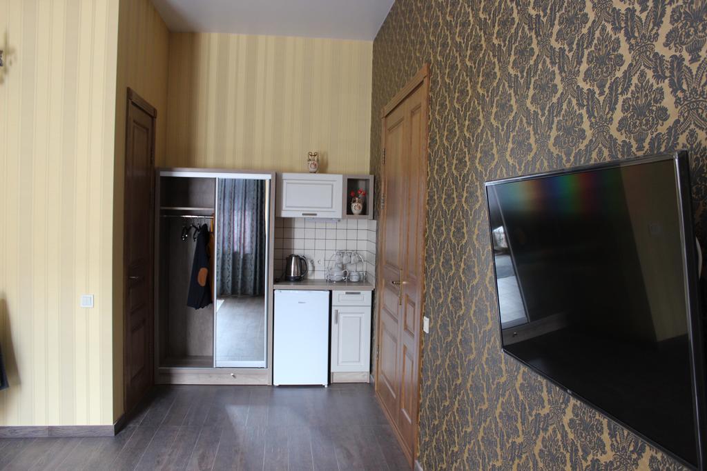 Barin House Hotel Sumy Exterior photo